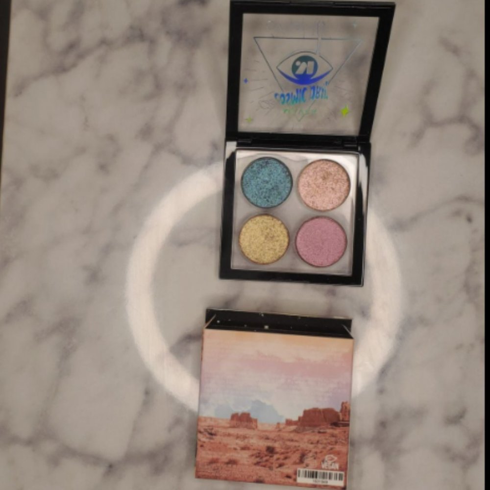 Maven eyeshadow quad